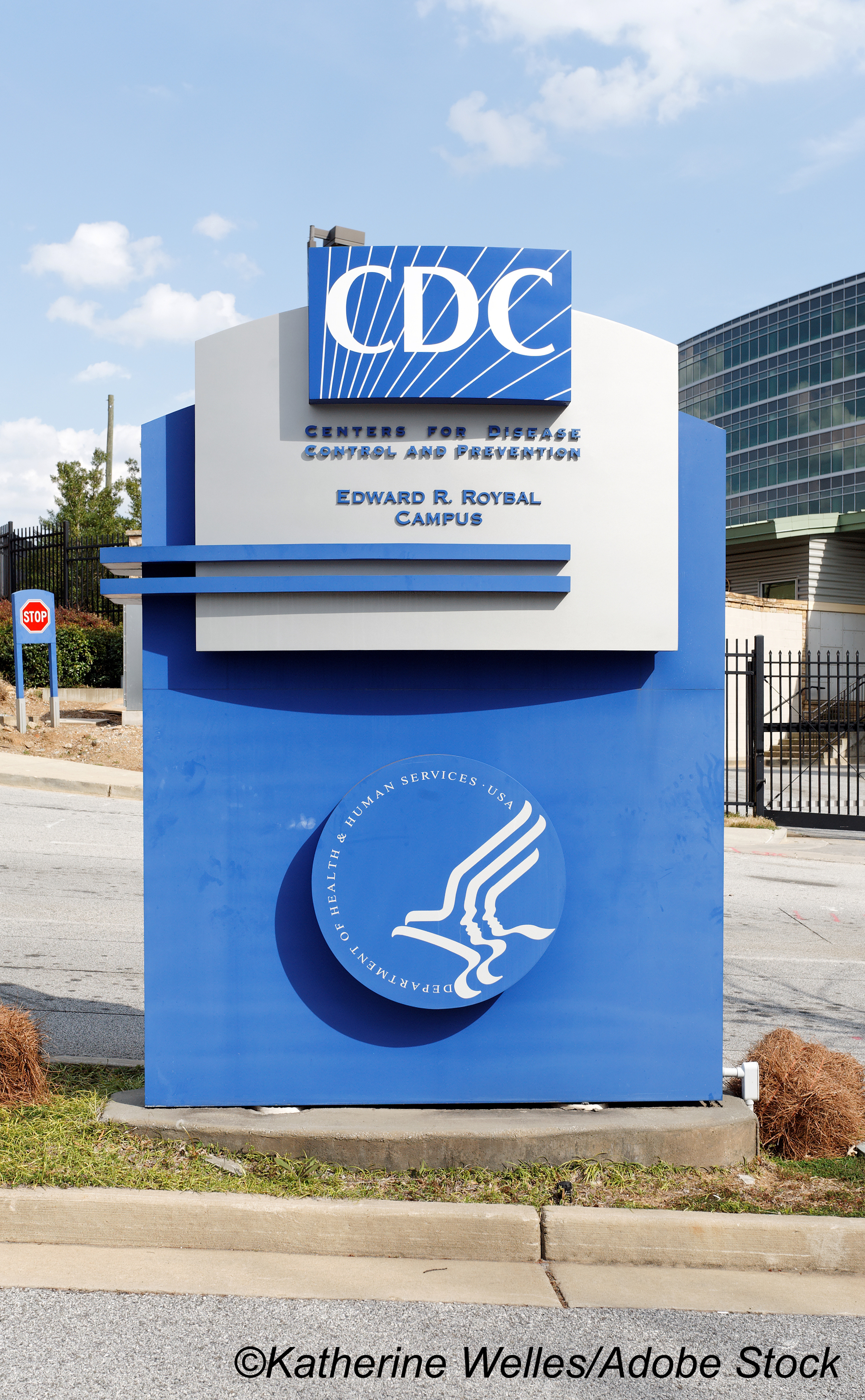 CDC Director Overrides ACIP, Recommends Covid Boosters For At-Risk Workers