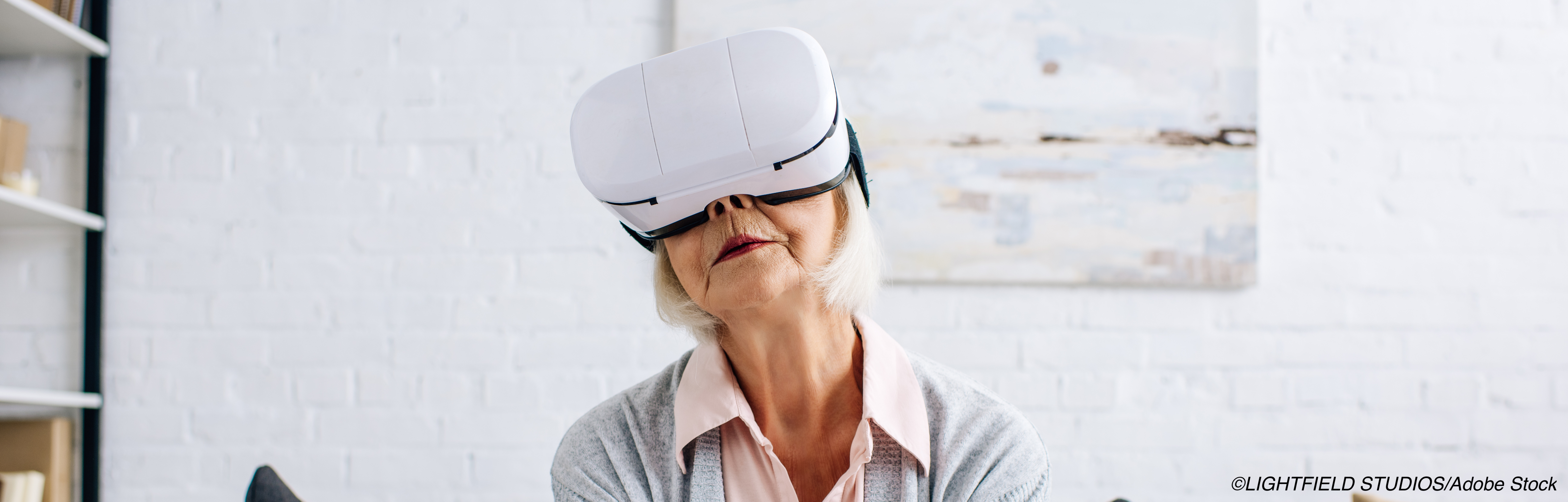 FDA Approves VR System for Chronic Lower Back Pain