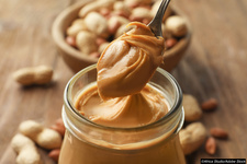 Early Intro to Peanuts Not Tied to Shift in Allergy Risk

